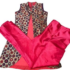 Shakti Indian Embroidered dress with pants Textured  pink/gold SZ 32